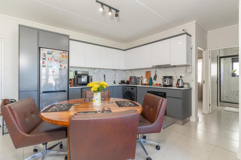 2 Bedroom Property for Sale in The Huntsman Western Cape